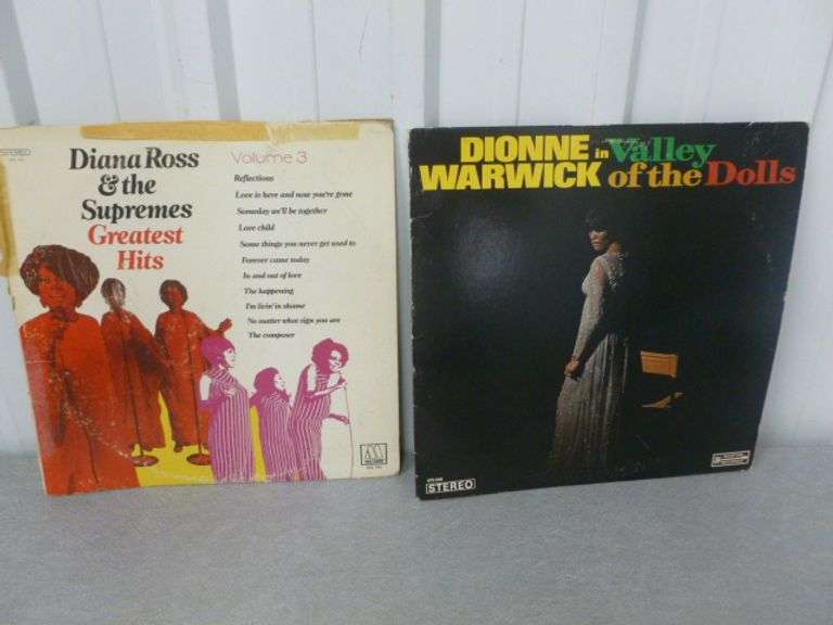 (2) Collectible LP Record Albums - Dionne Warwick - Diana Ross