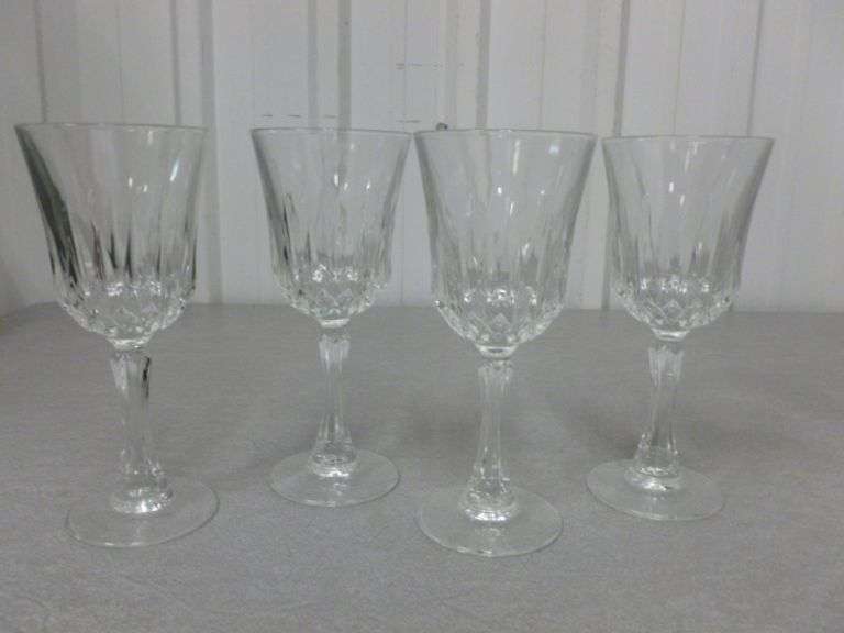 (4) Piece Fancy Glass Stemware Set