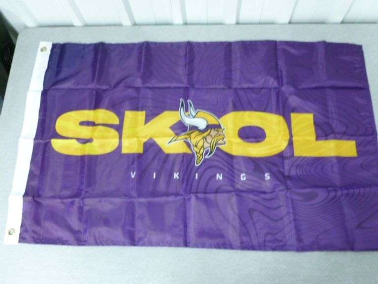New Minnesota Vikings - Skol Flag - 2 Ft x 3 Ft