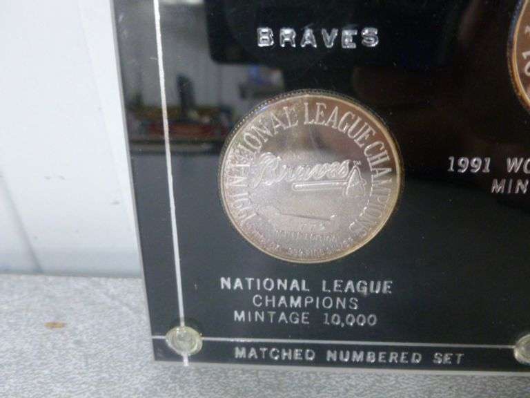 Collectible 1991 MLB - League / World Champion (3) Piece .999 1Oz Silver Coin Set
