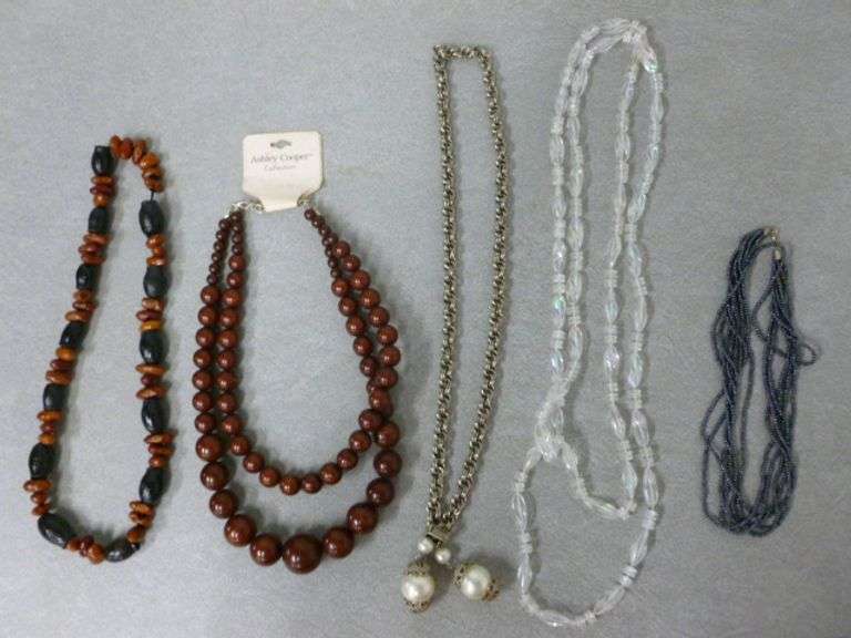 Group Of Nice Looking Necklaces / Including New