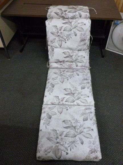 Patio Lounger Chair Cushion - 4 " Thick