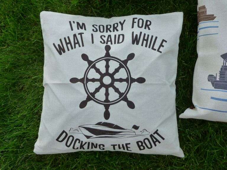 (5) Lake Themed Indoor / Outdoor Couch Pillows
