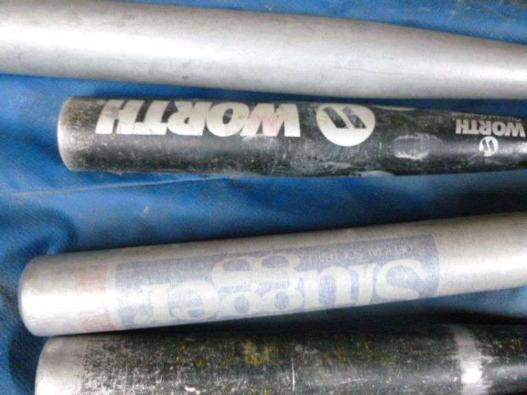 Group Of (6) Men's Aluminum Softball Bats With Bag