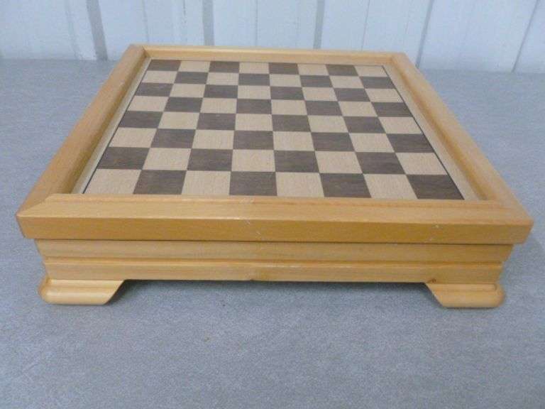 New Wooden Chess / Checkers Game Board