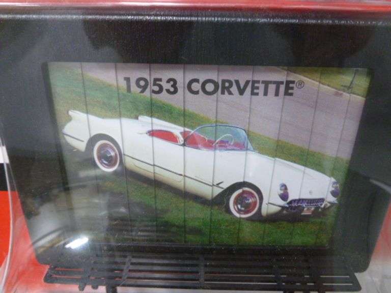 New Collectible Johnny Lightning Yesterday & Today - 2000 Corvette Die Cast Metal Car Set No. DLX001