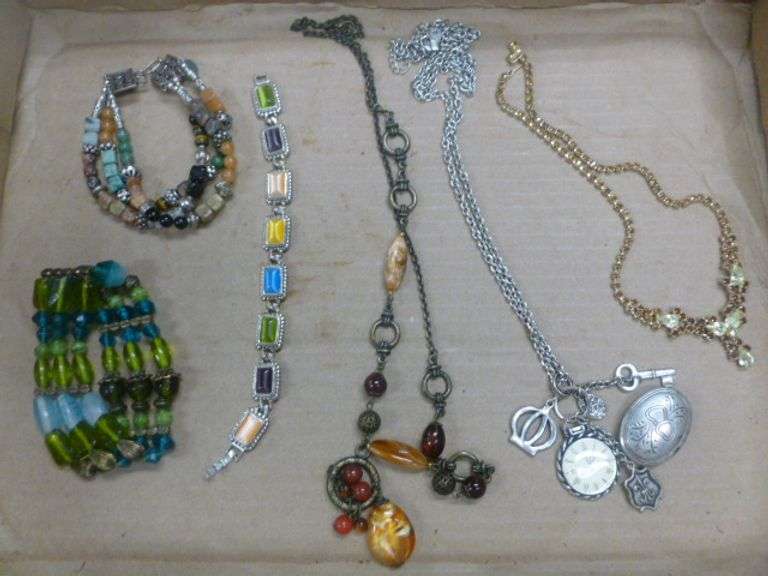 Group Of Nice Looking Jewelry