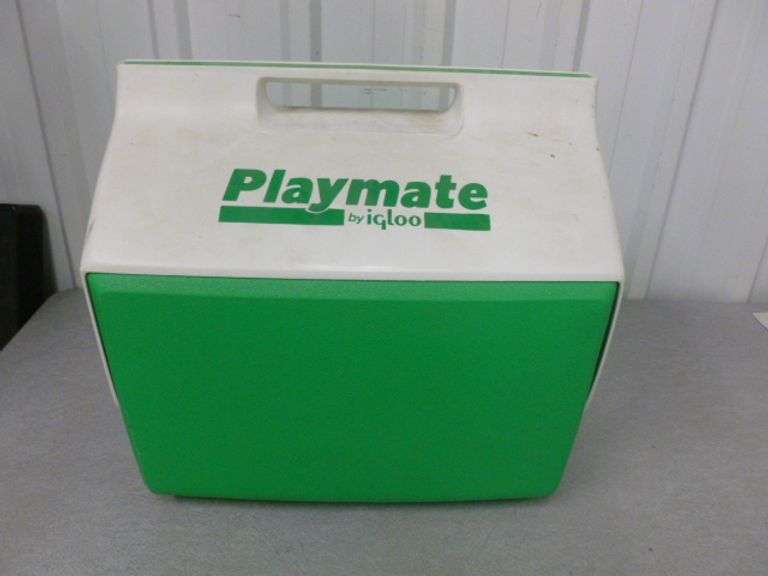 Igloo Playmate - Newport Advertisement Cooler