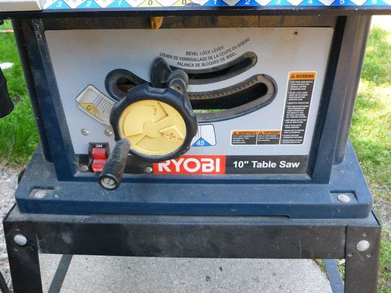 Nice Ryobi 10" Table Saw Model BTS10S