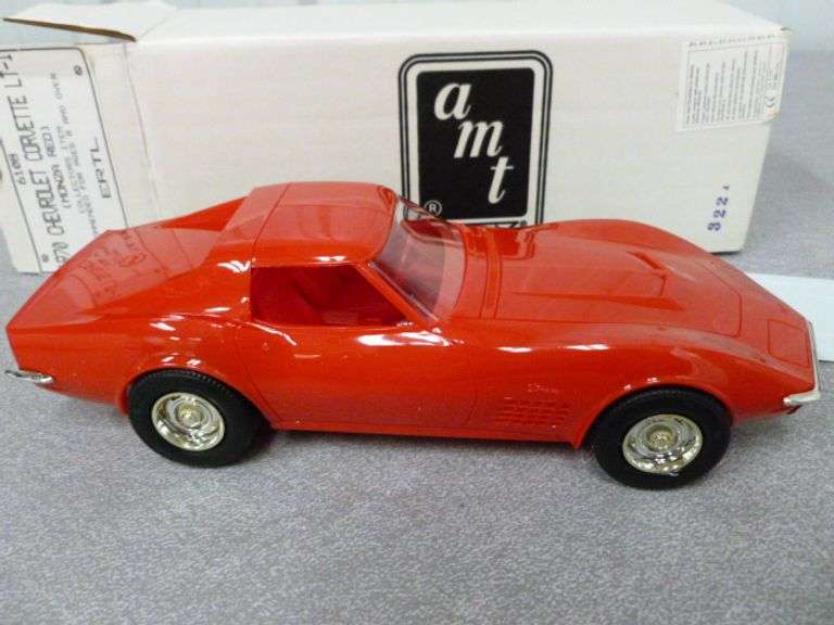 New Collectible Ertl - AMT 1970 Corvette Dealer Promo Car No. 6108