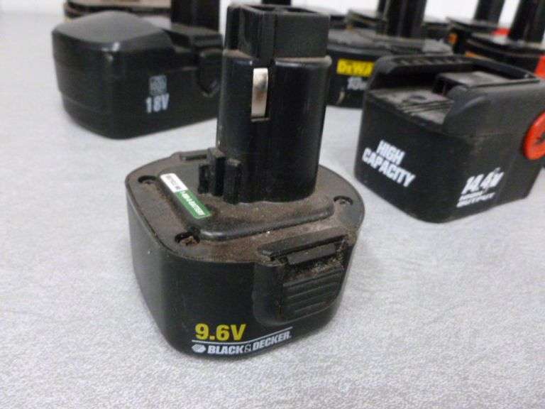 Group Of (12) Used Power Tool Batteries