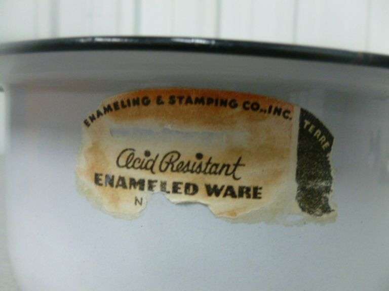 Vintage Black & White Enamelware Pot