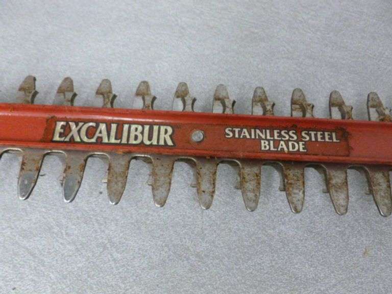 Weed Eater Excalibur 18" Stainless Steel Blade Trimmer Model EHT-18D