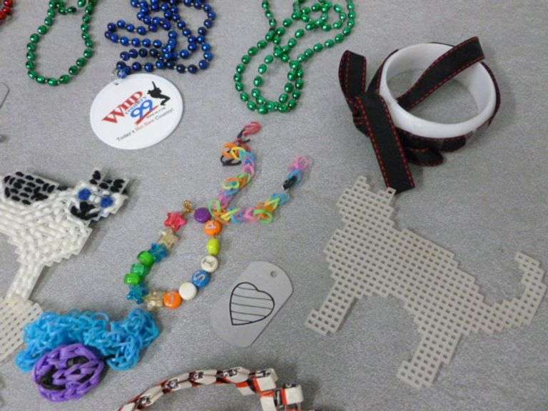 Group Of Kids Jewelry / Craft Items