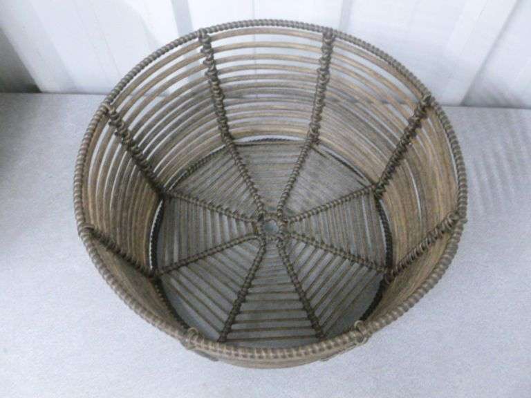 (3) Nice Decor Baskets