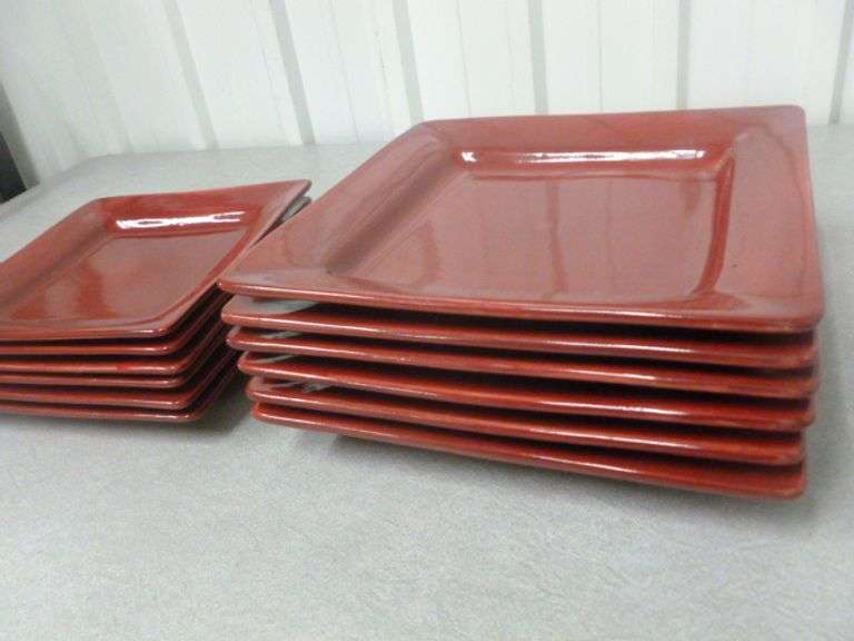 Pier 1 Imports (12) Piece Square Plate Set