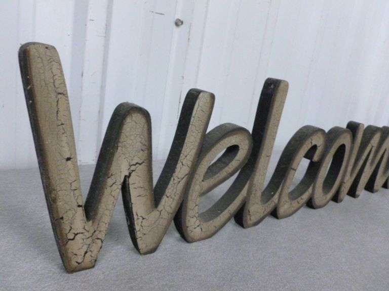 Welcome Wooden Sign - 6" x 24"