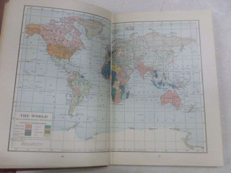 (2) Vintage Atlas of The World and Gazetters 1923 / 1931
