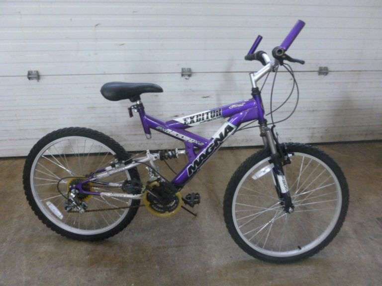 Magna Excitor XP3000 - 21 Speed Bike - 24" Tires
