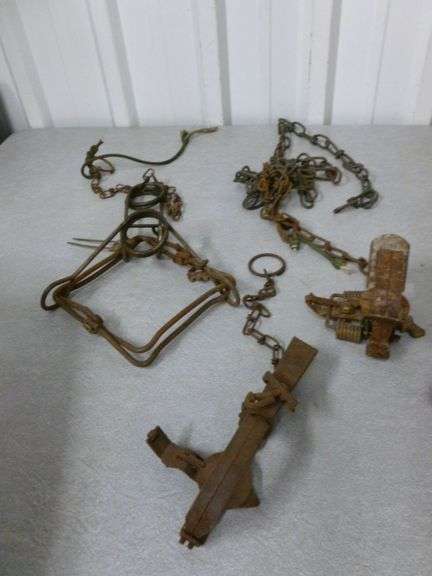 (3) Traps - Coniber / Duke Jump Trap / Duke leg Trap