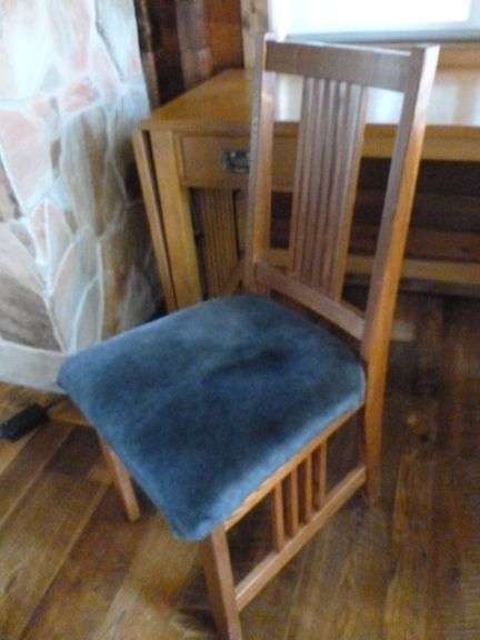 Nice Basset Oak Office Desk / With Optional Side Extension / Oak Chair