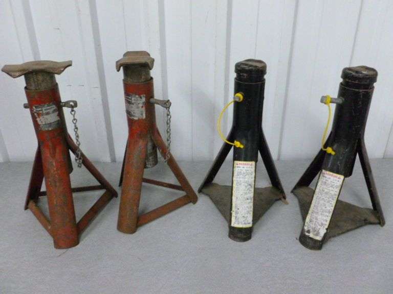 (2) Pair Of Heavy Duty Jack Stands