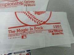 Minnesota Twins Collectibles - Homer Hankies