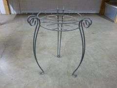 Heavy Duty Rod Iron Planter Stand - 12" Planter / 21" H