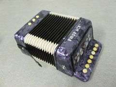 First Act Squeeze Box