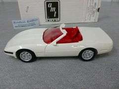 New Collectible Ertl - AMT America Corvette Convertible Dealer Promo Car No. 8923