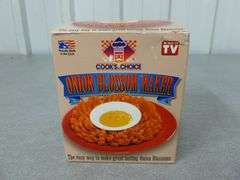 New Cook's Choice Onion Blossom Maker