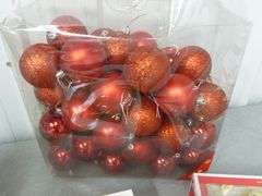 Large Group Of Nice Christmas Tree Ornaments / Bulbs