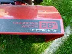 Nice Craftsman E-Z Steer / Gas Snowblower