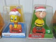 (5) New Collectible Solar Figurines