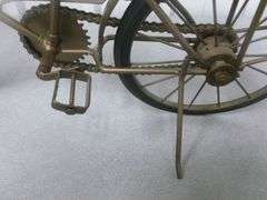 Nice Metal Bike Mantle Decoration