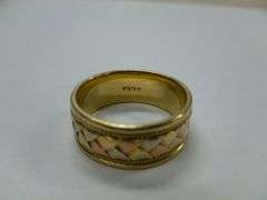 Nice Men's 14K Gold Band Ring Size 10 - Weighs 8 Grams
