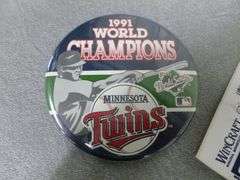 Minnesota Twins Collectibles - Homer Hankies