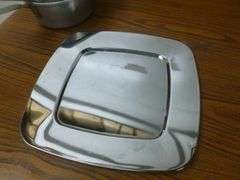 Group Of Cookware / Aluminum Sauce Pans / Pasta Kettle / Tupperware / Serving Tray