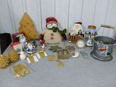 Group of Nice Christmas Decor / Snowmen / Hallmark Ornaments