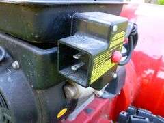 Nice Craftsman E-Z Steer / Gas Snowblower