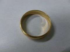 Nice Men's 14K Gold Band Ring Size 9.5 - Weighs About 6 Grams