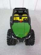 Ertl - John Deere 4 x 4 Toy - 9" L