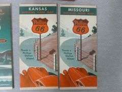 Group Of (6) Vintage Oil Company Road Maps / With Map Organizer Box