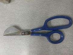 (5) Carpet Installers Specialty Tools