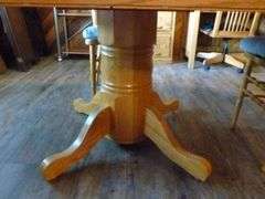 Beautiful Shin - Lee (5) Piece Solid Oak Dining Room Set