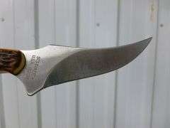 Schrade USA Uncle Henry No. 152 UH Knife With Sheath - 7.5" H