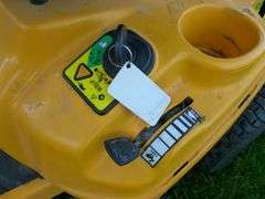 Nice Cub Cadet CC 30 H Hydro Drive Lawn Tractor