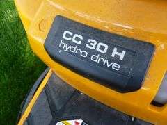 Nice Cub Cadet CC 30 H Hydro Drive Lawn Tractor