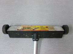 Lehigh - Super Rolling Sweep Magnet - 44" L
