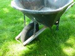 True Temper Wheel Barrow